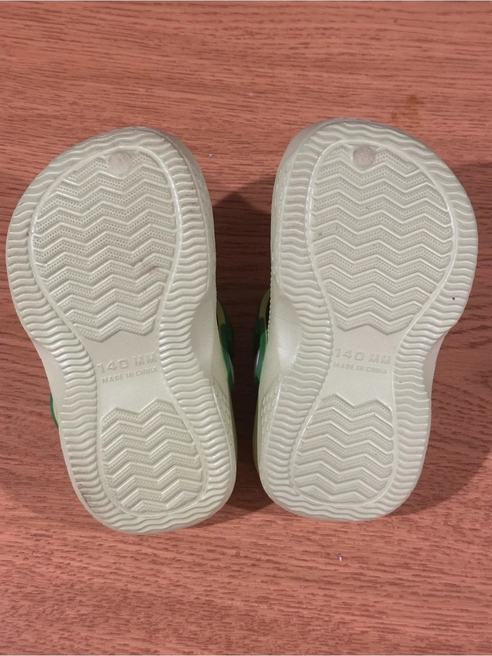 Kids Dinosaur Clogs 140mm Green Slip On Garden Shoes Toddler Boys Girls
